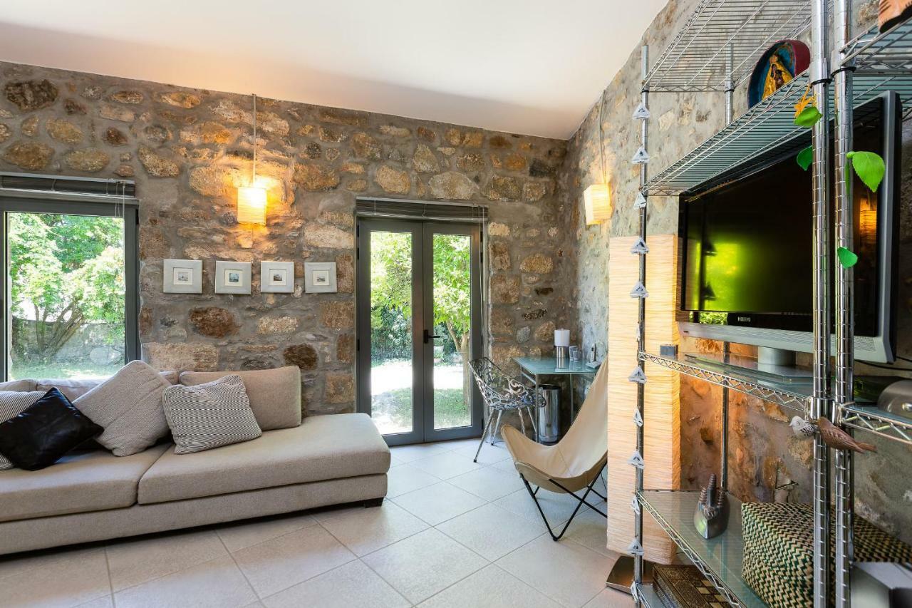 Muazzo Creta Stone House, Nature Escape With Pool, By Thinkvilla Pigí Exteriér fotografie